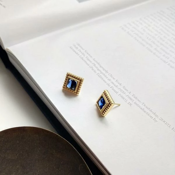 Anorak Goldplated On Sterling Silver And Blue Square Diamantes Stud 1 Anorak Goldplated On Sterling Silver And Blue Square Diamantes Stud