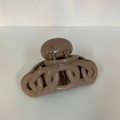 Anorak Shiny Twisted Hair Claw Beige