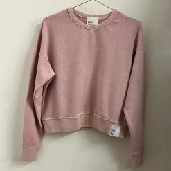 Anorak Every Thing We Wear Evangeline Boxy Sweater Jumper Strawberry Ice Cream