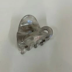 Anorak Heart Claw Clip Iridescent Grey