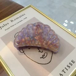 Anorak Large Acrylic Shell Claw Clip Purple