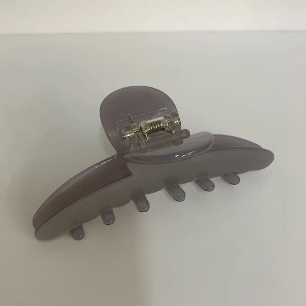 Anorak Grey Pink Candy Claw Clip 1 Anorak Grey Pink Candy Claw Clip