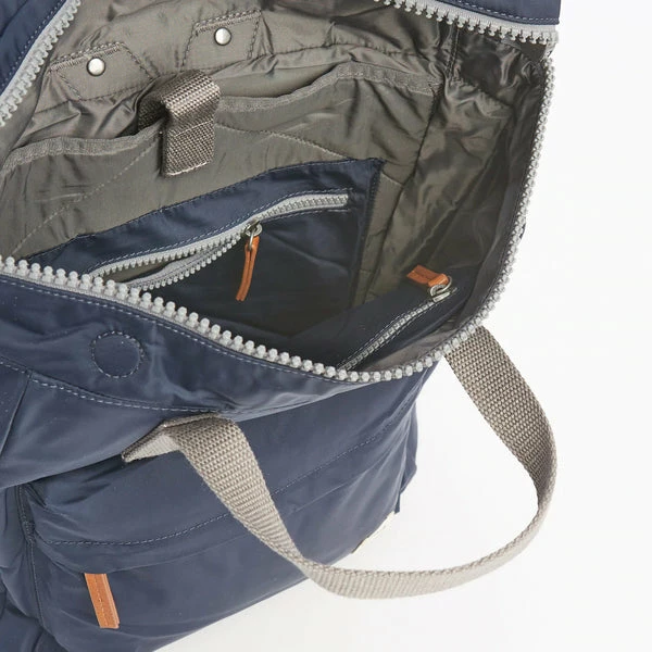 Anorak Roka London Rucksack Canfield Medium Sustainable Nylon Midnight Blue 1 Anorak Roka London Rucksack Canfield Medium Sustainable Nylon Midnight Blue