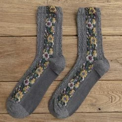 Anorak Floral Embroidery Style Socks