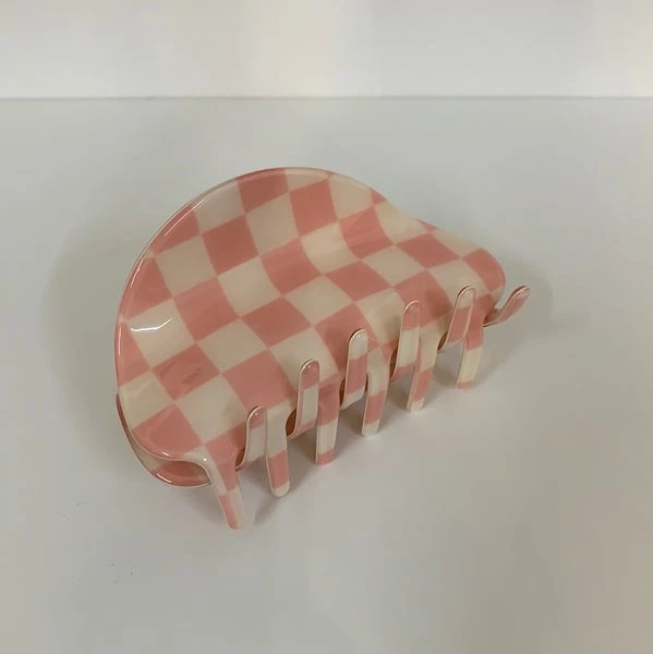 Anorak Pink And White Claw Clip Large 1 Anorak Pink And White Claw Clip Large