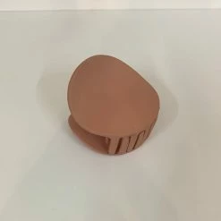 Anorak Matt Blush Circular Claw Clip