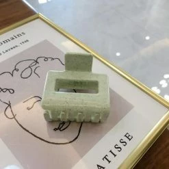 Anorak Pastel Green Speckled Claw Clip