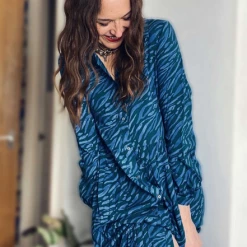 Anorak Blue Tiger Print Tiered Midi Dress 5 Anorak Blue Tiger Print Tiered Midi Dress