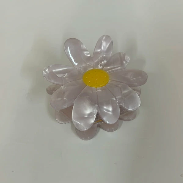 Anorak White Flower Claw Clip 1 Anorak White Flower Claw Clip