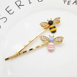 Anorak Enamel And Crystal Bee Bobby Hair Pin