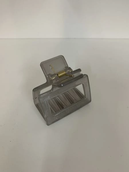 Anorak Grey Acetate Claw Clip 1 Anorak Grey Acetate Claw Clip