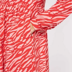 Anorak Pink Tiger Print Tiered Midi Dress 5 Anorak Pink Tiger Print Tiered Midi Dress