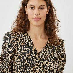 Anorak Minimum Leopina Leopard Print Midi Dress V Neck